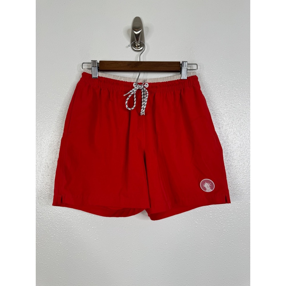 Chubbies Mens Red 5.5 Inch Inseam Swim Trunks Size Small Pineapple Logo Snags